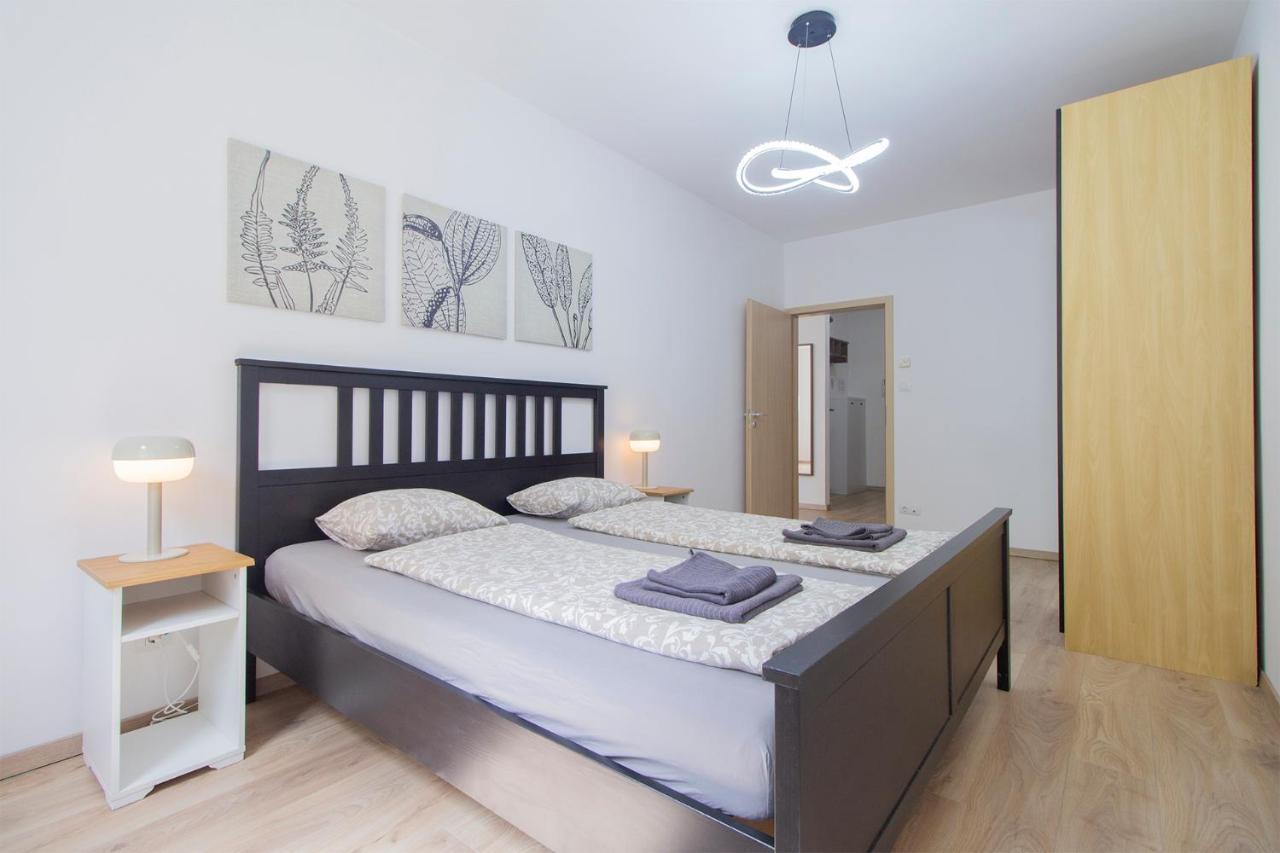 דירות בודפשט Spring House With Free Private Parking מראה חיצוני תמונה